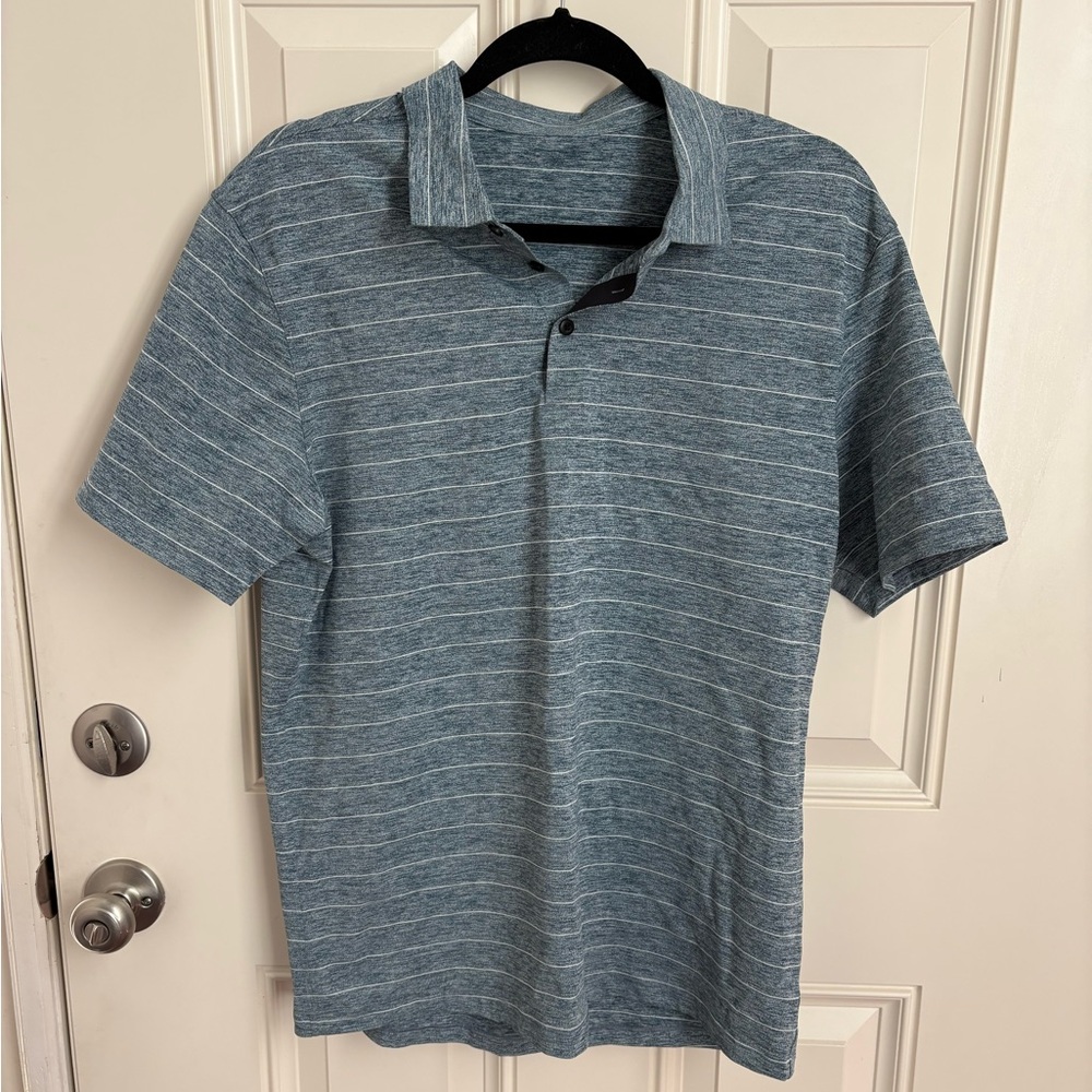 Lululemon Evolution Short-Sleeve Polo in Blue Size Large